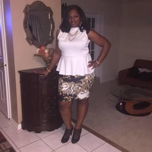 Meet your Posher, Sharay